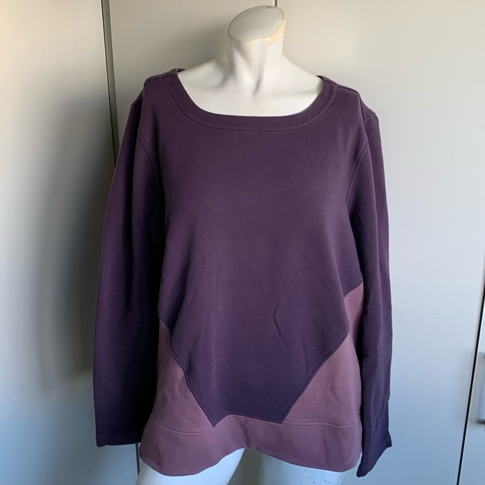 The North Face grape square neck Large sweatshirt